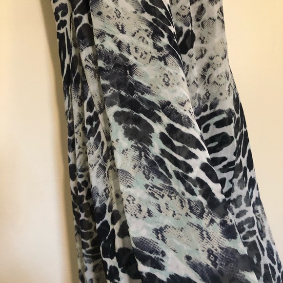 Show Me Your Mumu Smocked Waist  Flare pants At Bottoms Size Small. - Picture 6 of 16